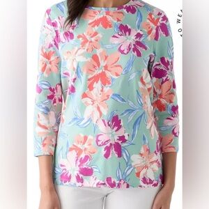 Kim Rogers Women's 3/4 Sleeve Scenic Print T-Shirt in Green Blooms